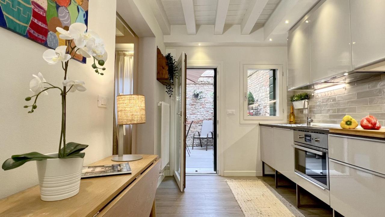 Biennale Apartament *